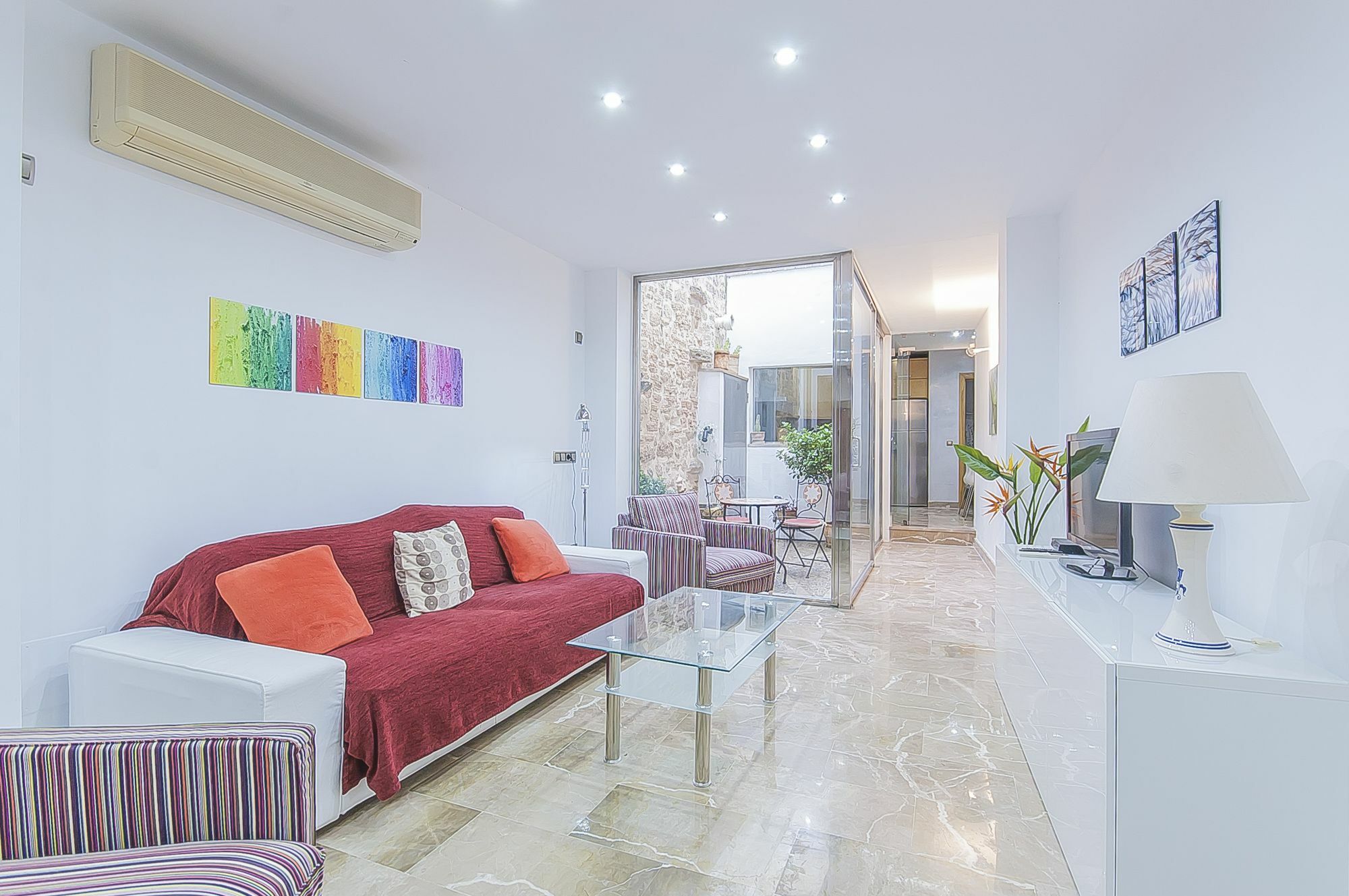 Boveda Boutique House *